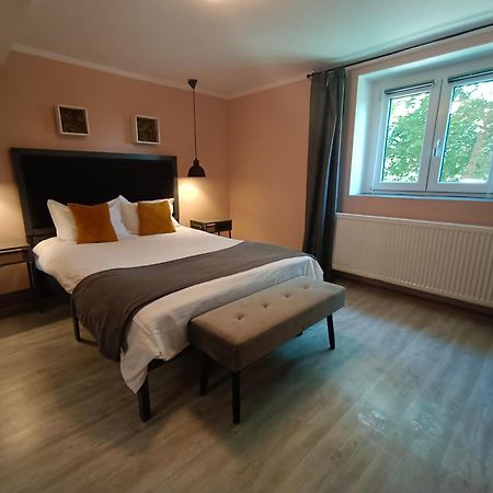 Pif Apart Livada Postei Brašov Exteriér fotografie
