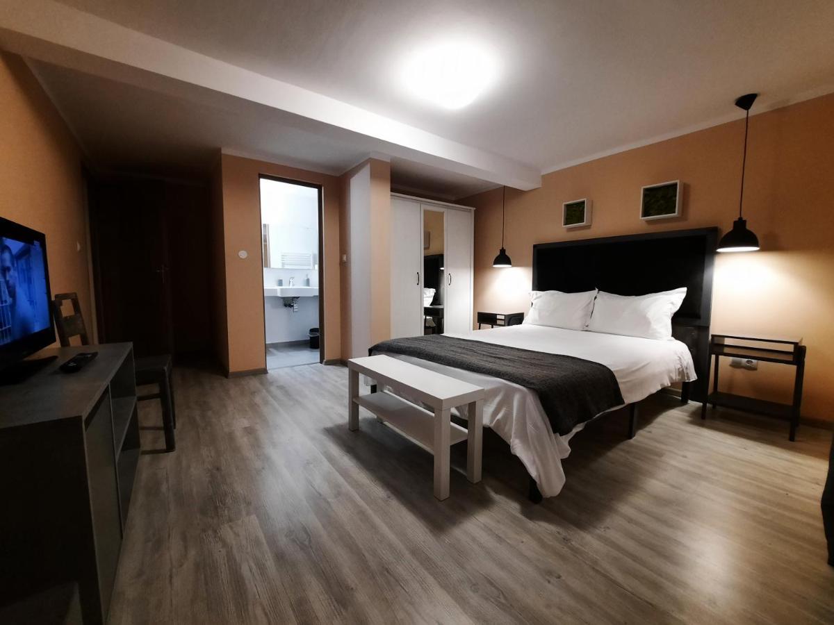 Pif Apart Livada Postei Brašov Exteriér fotografie