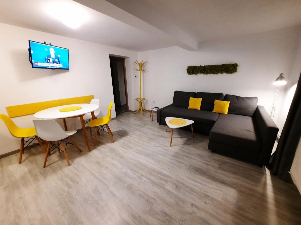 Pif Apart Livada Postei Brašov Exteriér fotografie