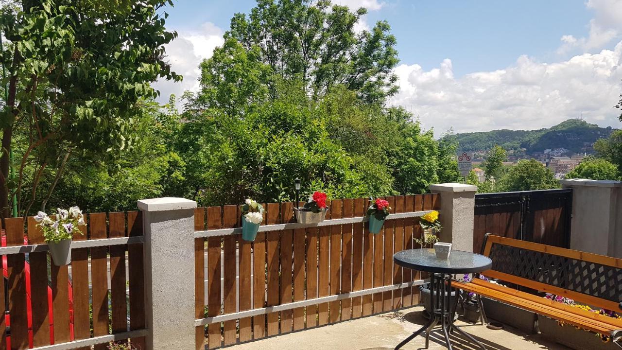 Pif Apart Livada Postei Brašov Exteriér fotografie